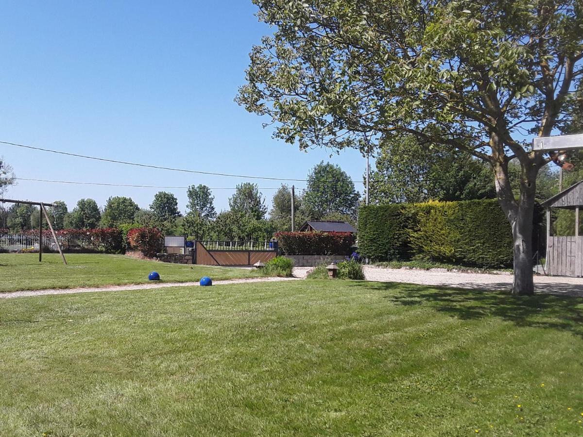 L'Ormelais Vacances Mont-Dol Екстер'єр фото